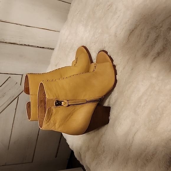 NINE WEST Open toe booties - Picture 1 of 7